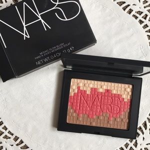Nars glow blush fireclay